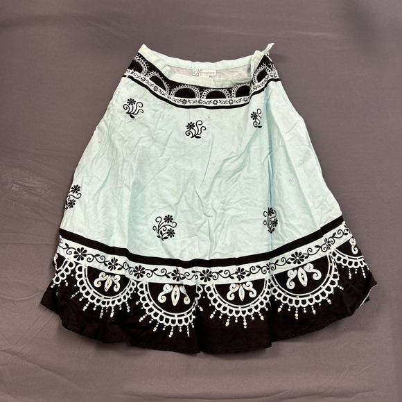 dressbarn Dresses & Skirts - Dressbarn light blue A-line skirt features a black and Blue 8P